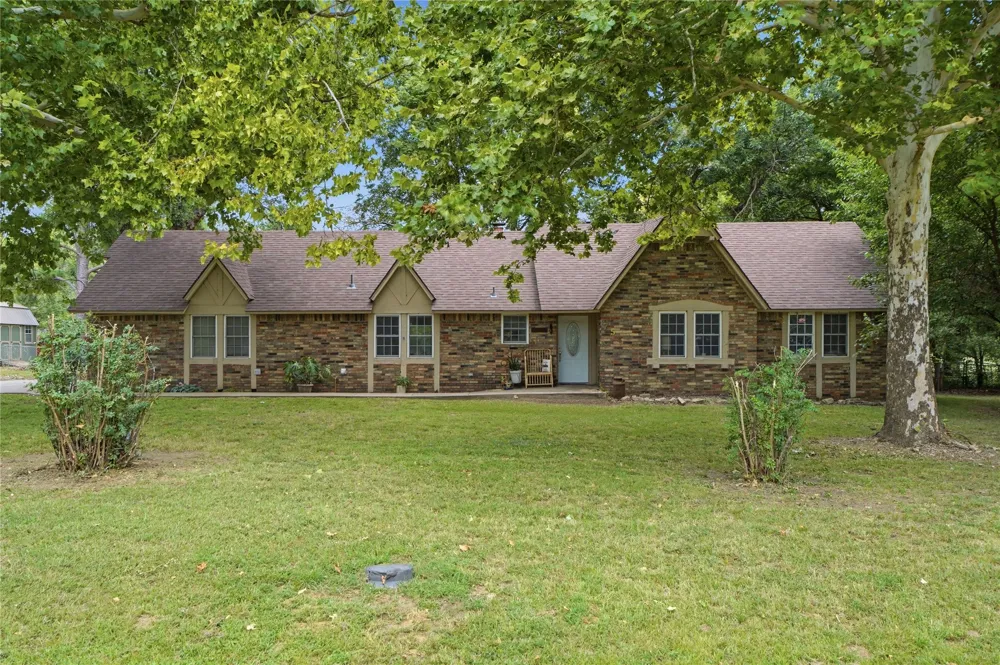 754 Spring Lane Claremore, OK 74017