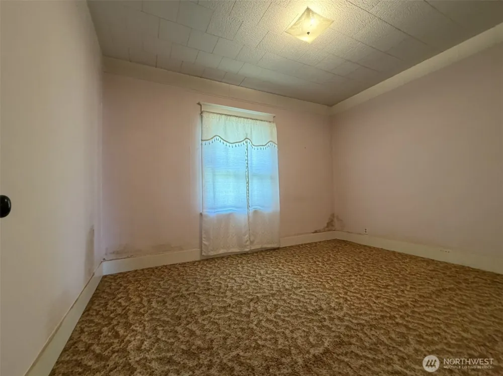 1808 Pacific Avenue Aberdeen, WA 98520
