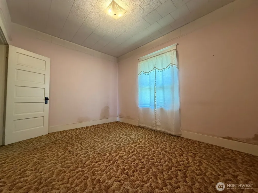 1808 Pacific Avenue Aberdeen, WA 98520