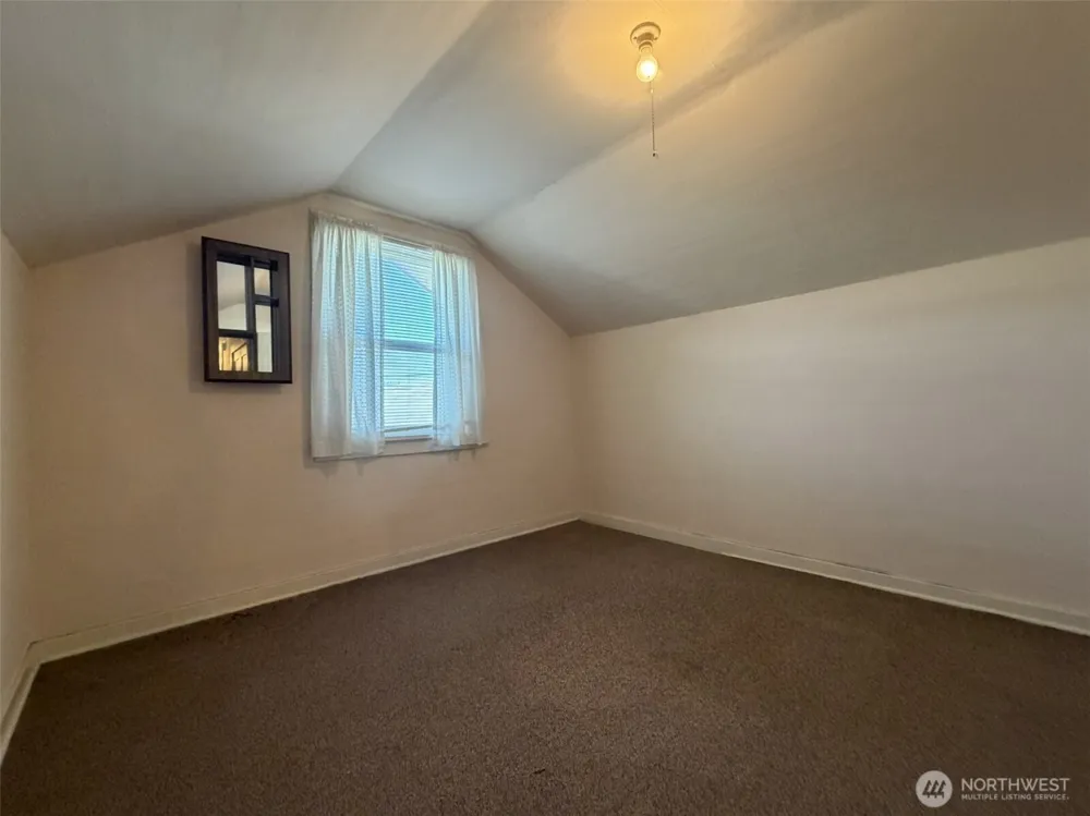 1808 Pacific Avenue Aberdeen, WA 98520