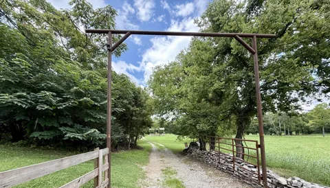 1932 Vales Mill Rd