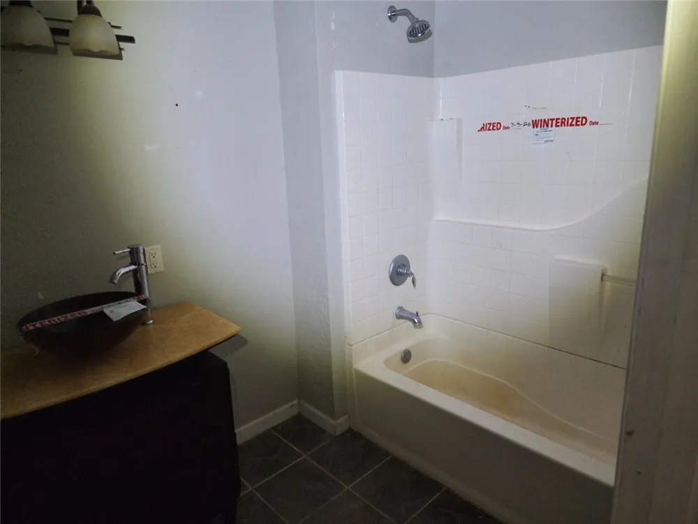 131 Woodhaven Ingleside, TX 78362