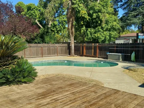 445 Coleman Court