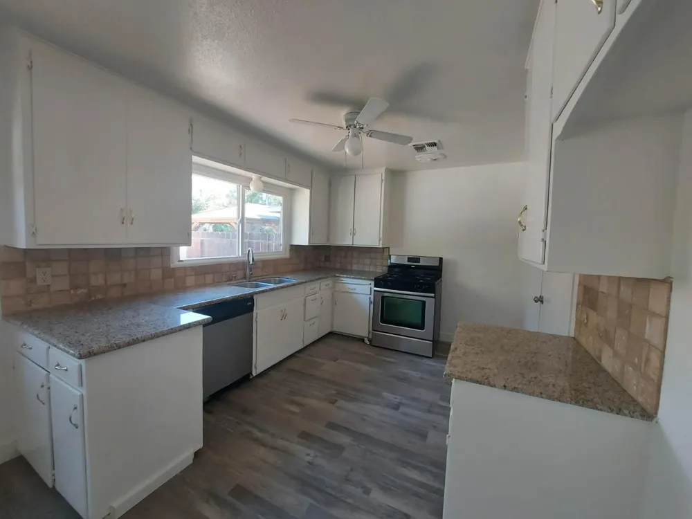 445 Coleman Court Modesto, CA 95354
