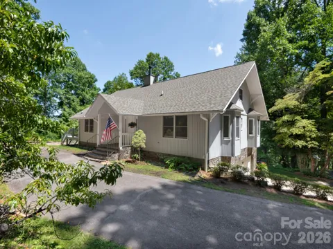 1572 Brushy Fork Road