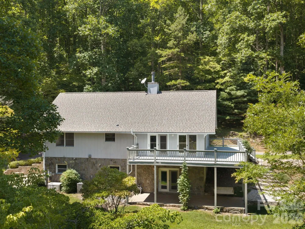 1572 Brushy Fork Road Sylva, NC 28779