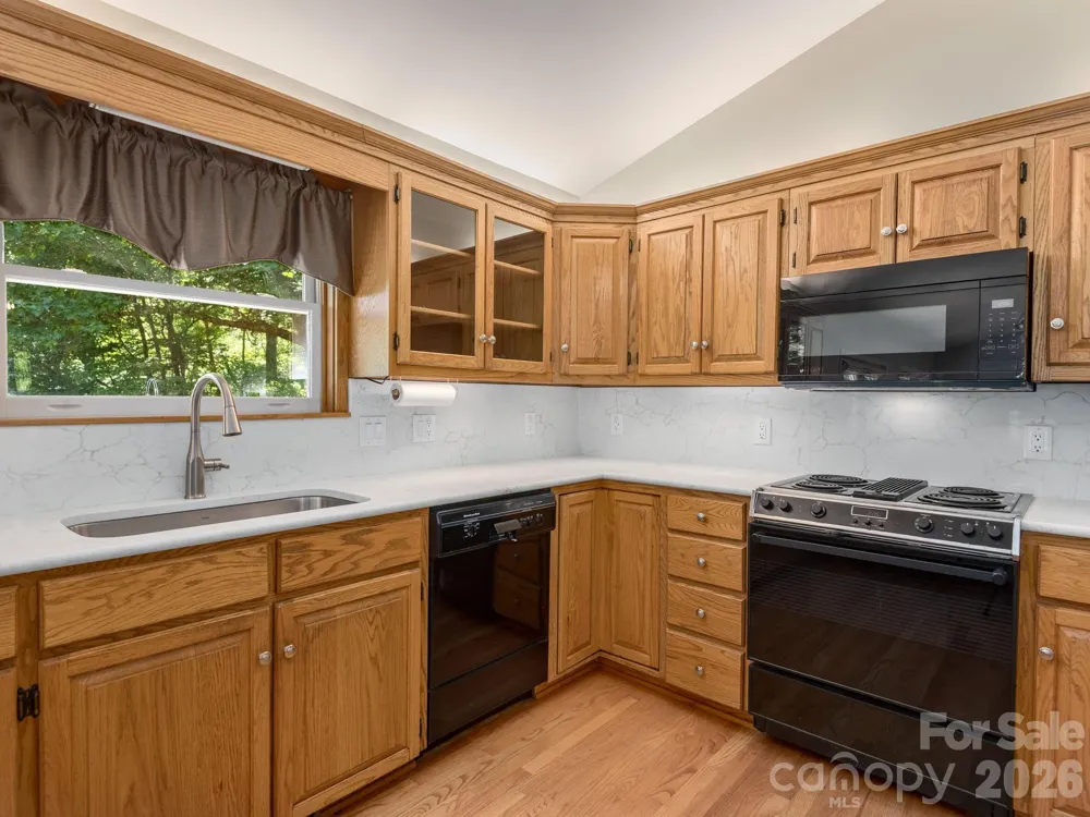 1572 Brushy Fork Road Sylva, NC 28779