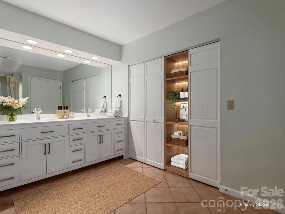 1572 Brushy Fork Road Sylva, NC 28779