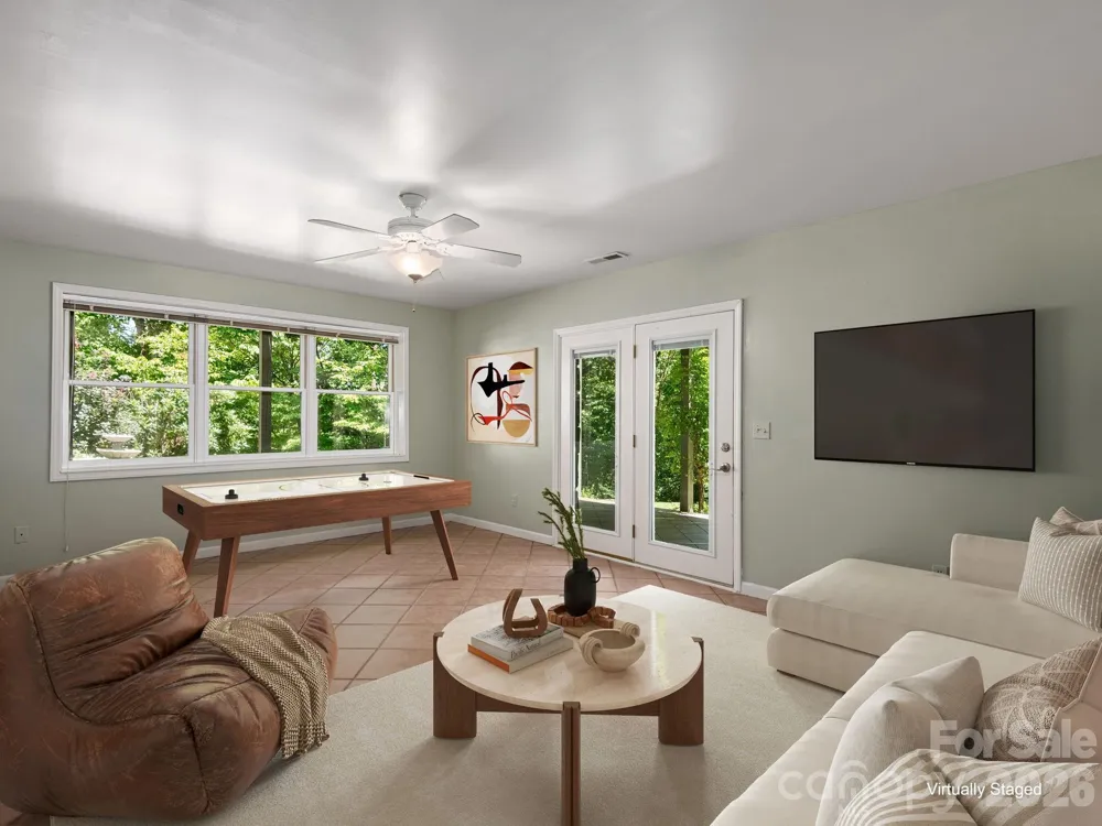1572 Brushy Fork Road Sylva, NC 28779