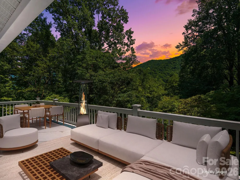 1572 Brushy Fork Road Sylva, NC 28779