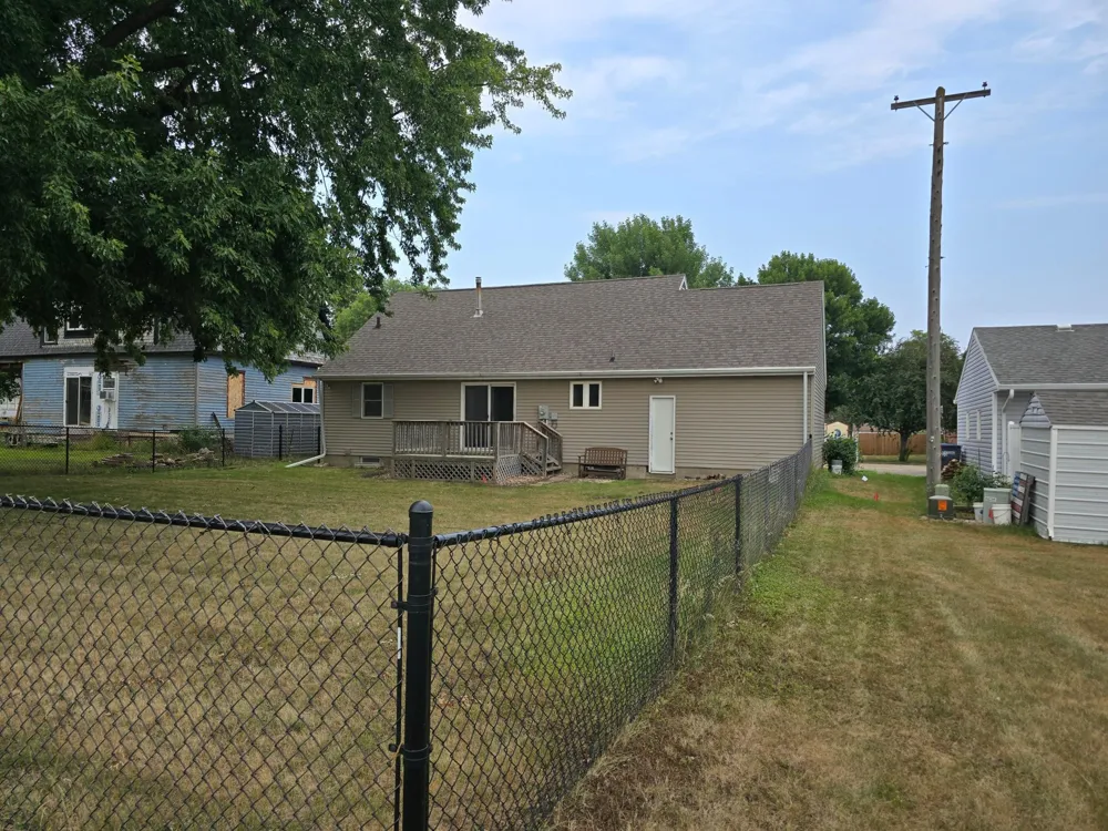 306 E Crawford Street Luverne, MN 56156