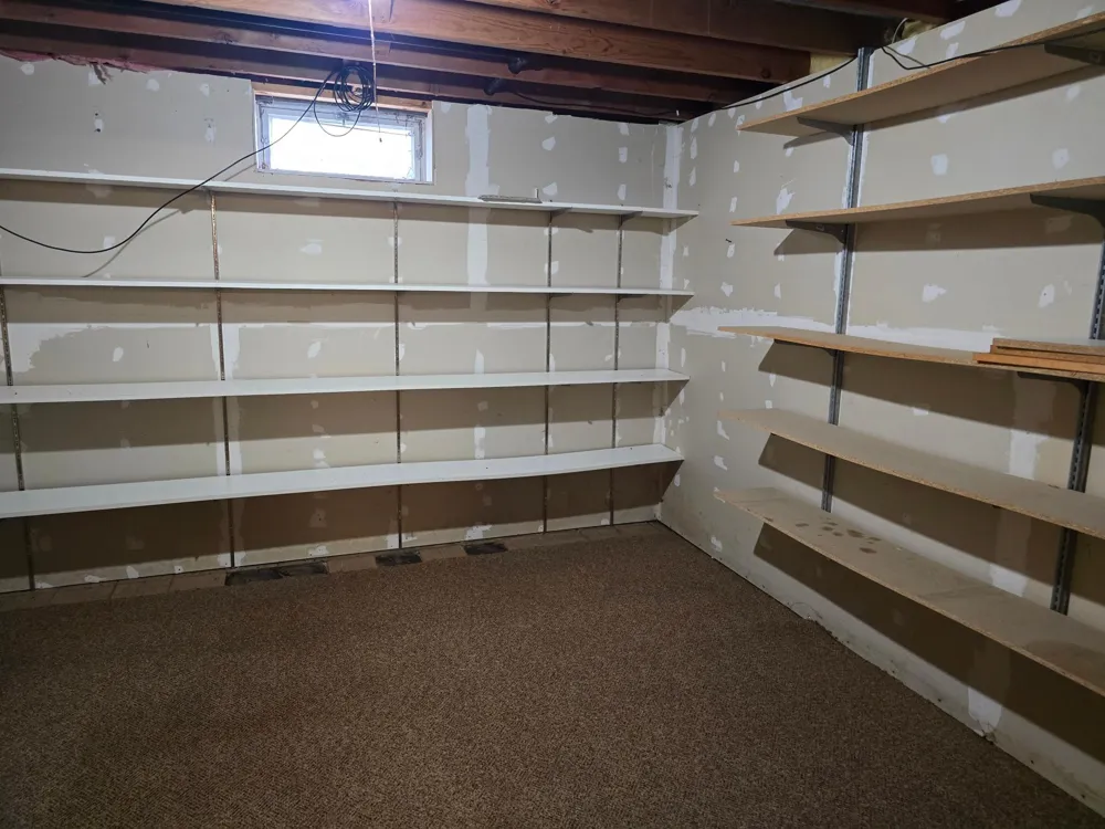 306 E Crawford Street Luverne, MN 56156