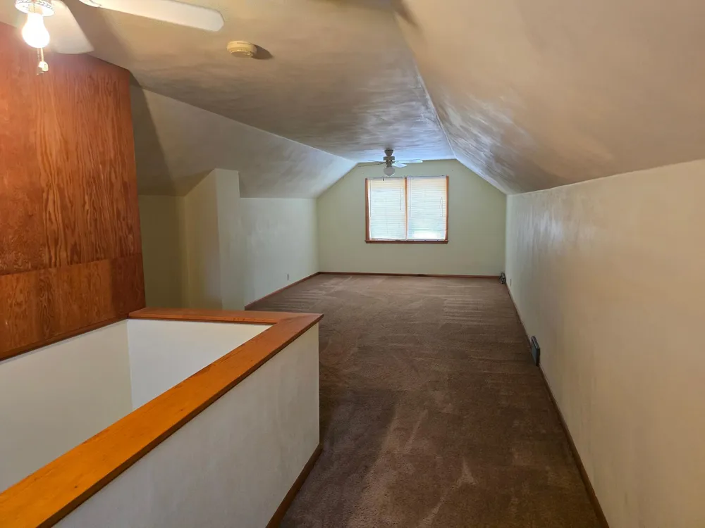 306 E Crawford Street Luverne, MN 56156