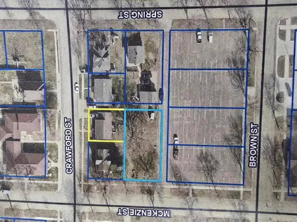 306 E Crawford Street Luverne, MN 56156