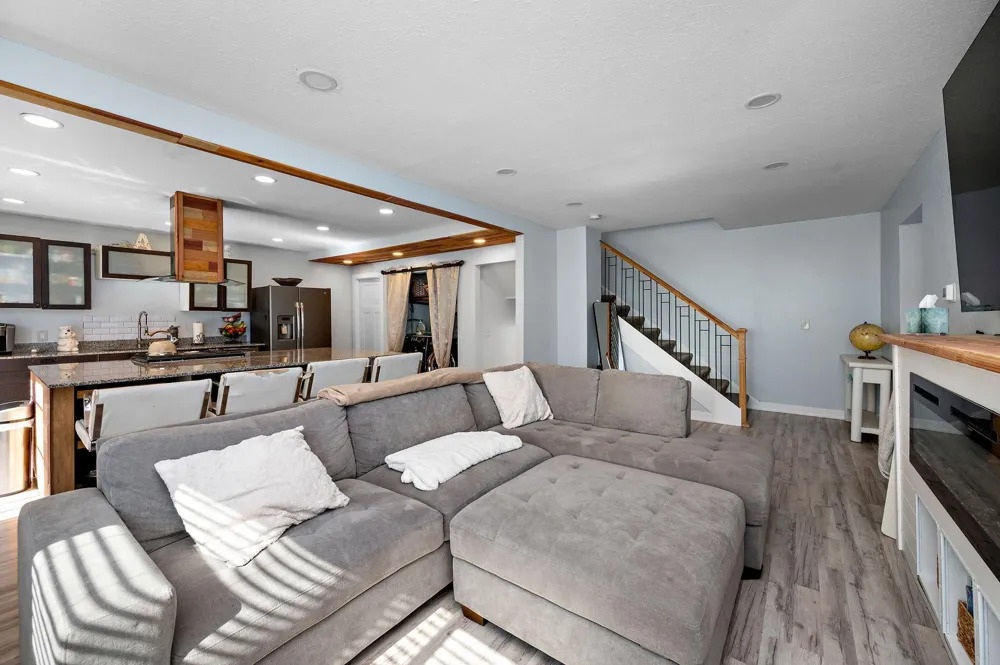 724 E Broadway Street Monticello, MN 55362