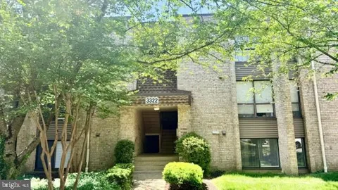 3322 HUNTLEY SQUARE DRIVE #T2