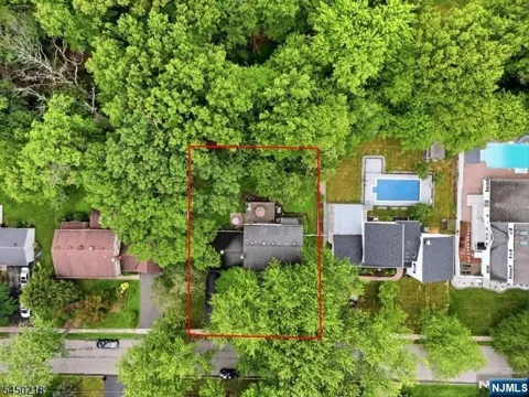 18 Druid Hill Drive