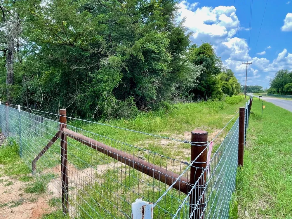 9226 Stetson Drive Normangee, TX 77871