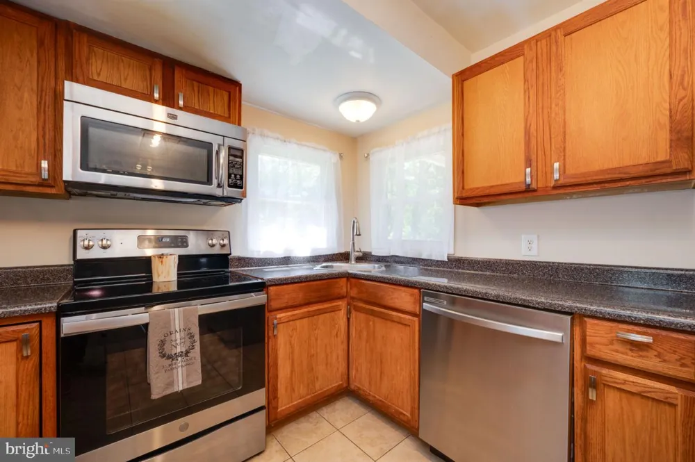 596 CHRISTMAN ROAD Kutztown, PA 19530