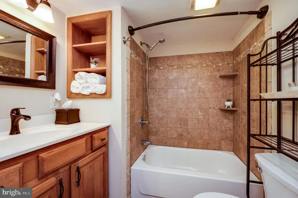 596 CHRISTMAN ROAD Kutztown, PA 19530
