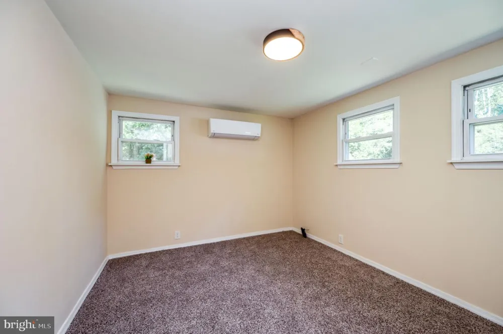 596 CHRISTMAN ROAD Kutztown, PA 19530