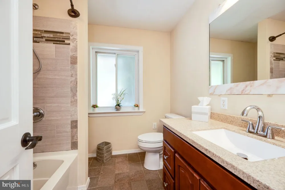 596 CHRISTMAN ROAD Kutztown, PA 19530