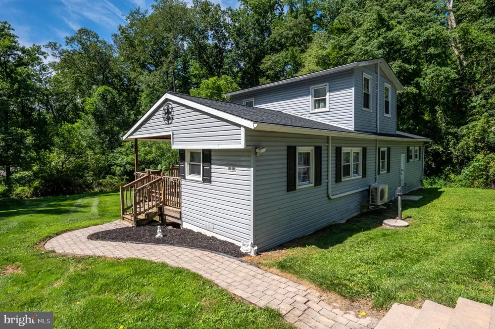 596 CHRISTMAN ROAD Kutztown, PA 19530