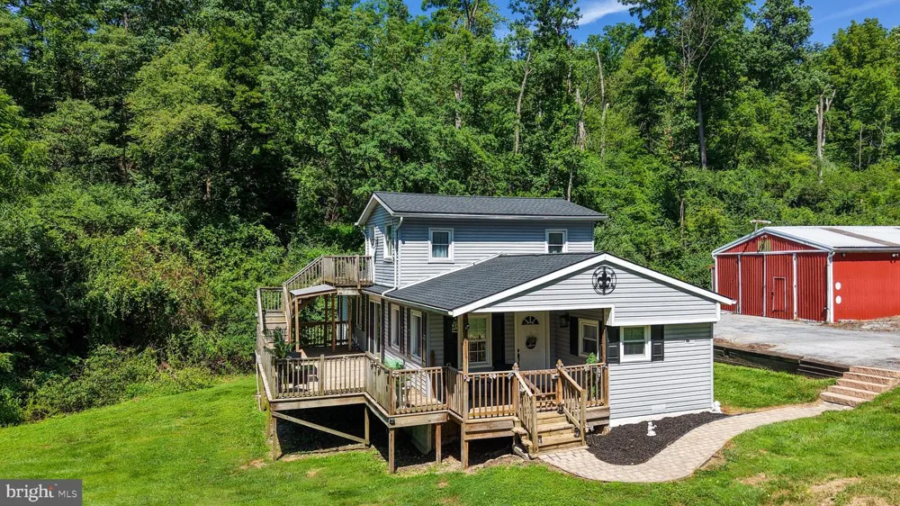 596 CHRISTMAN ROAD Kutztown, PA 19530