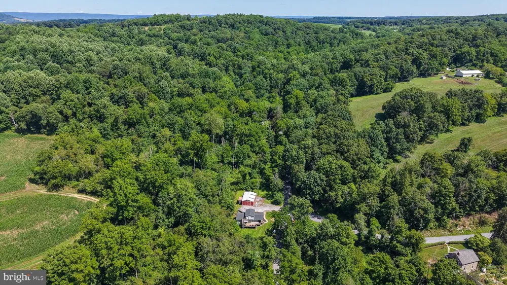 596 CHRISTMAN ROAD Kutztown, PA 19530