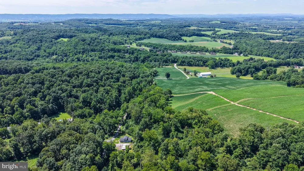 596 CHRISTMAN ROAD Kutztown, PA 19530