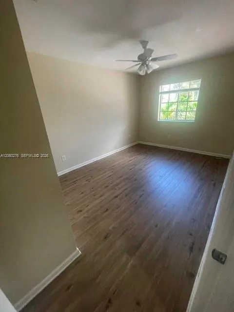 1992 Nassau Dr #- Riviera Beach, FL 33404