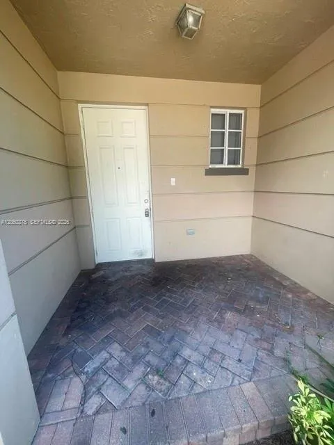 1992 Nassau Dr #- Riviera Beach, FL 33404