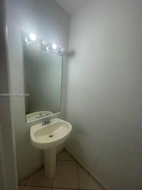 1992 Nassau Dr #- Riviera Beach, FL 33404