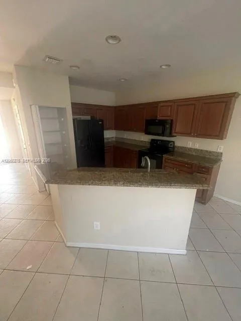 1992 Nassau Dr #- Riviera Beach, FL 33404