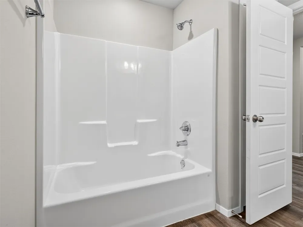 12404 130 EastAvenue Collinsville, OK 74021