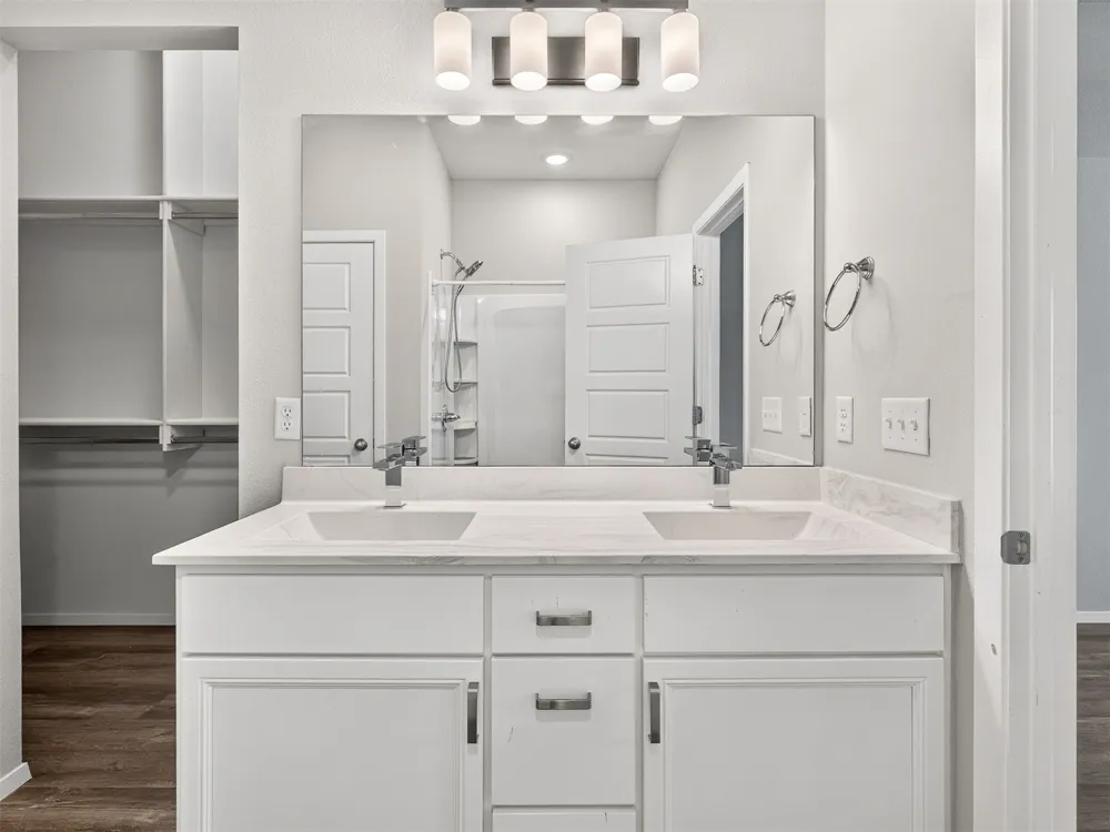 12404 130 EastAvenue Collinsville, OK 74021