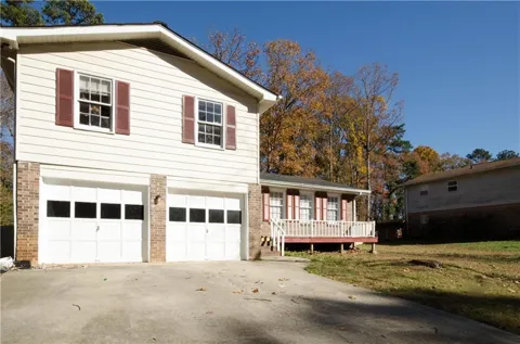 2621 Bailey Drive