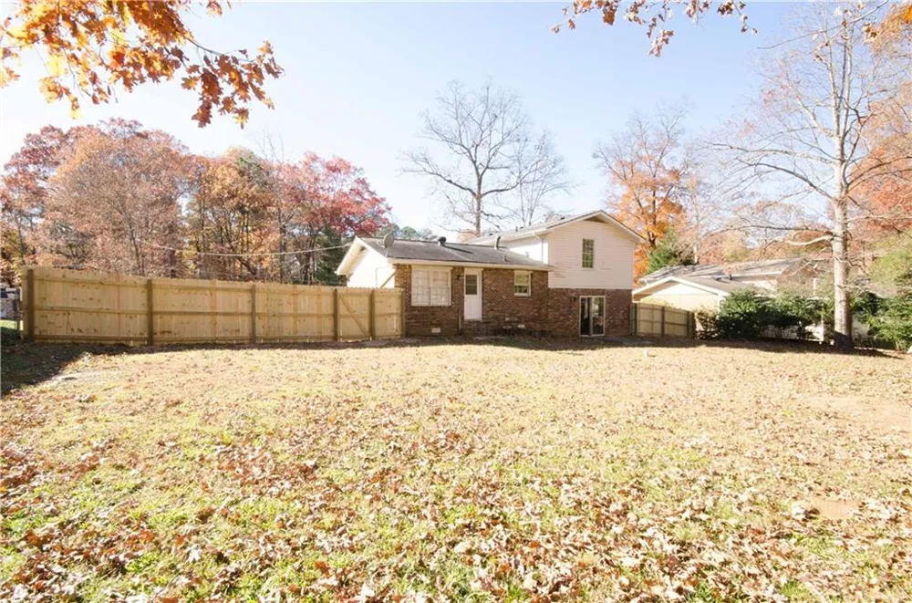 2621 Bailey Drive Norcross, GA 30071