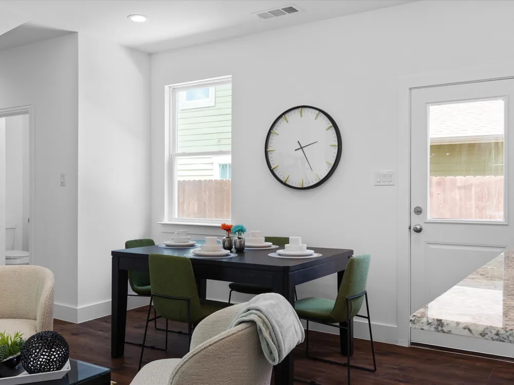 1104 E Annie Street Fort Worth, TX 76104