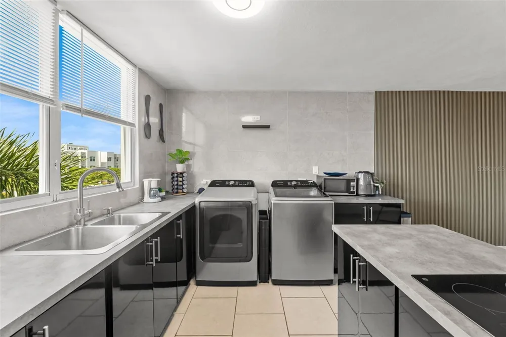500 Jurel ST. COND. VEREDAS DEL MAR #APT 3-307 Vega Baja, PR 00693