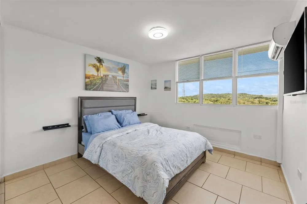 500 Jurel ST. COND. VEREDAS DEL MAR #APT 3-307 Vega Baja, PR 00693