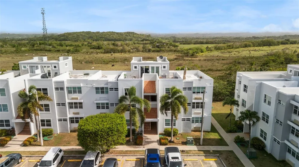 500 Jurel ST. COND. VEREDAS DEL MAR #APT 3-307 Vega Baja, PR 00693
