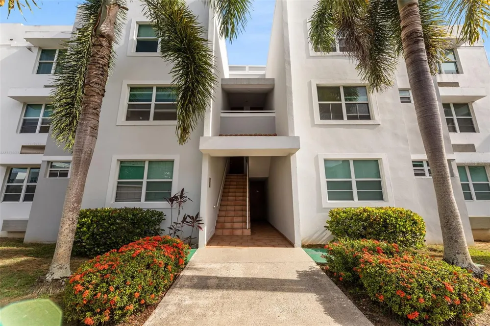 500 Jurel ST. COND. VEREDAS DEL MAR #APT 3-307 Vega Baja, PR 00693