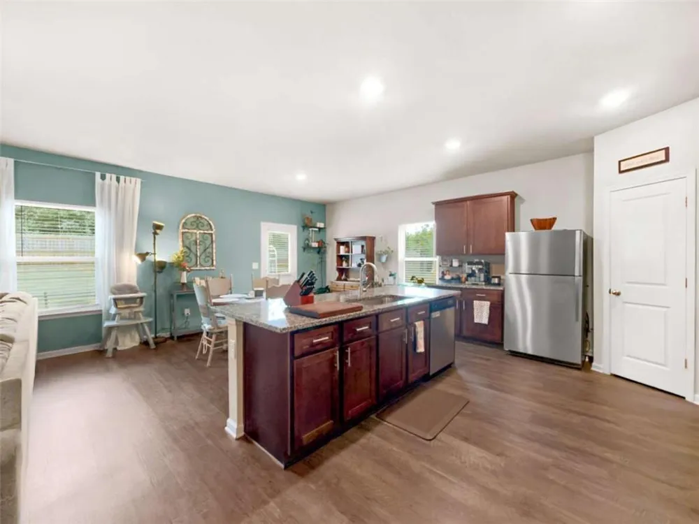 200 Oliver Drive Locust Grove, GA 30248