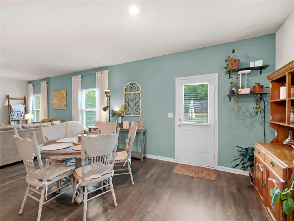 200 Oliver Drive Locust Grove, GA 30248