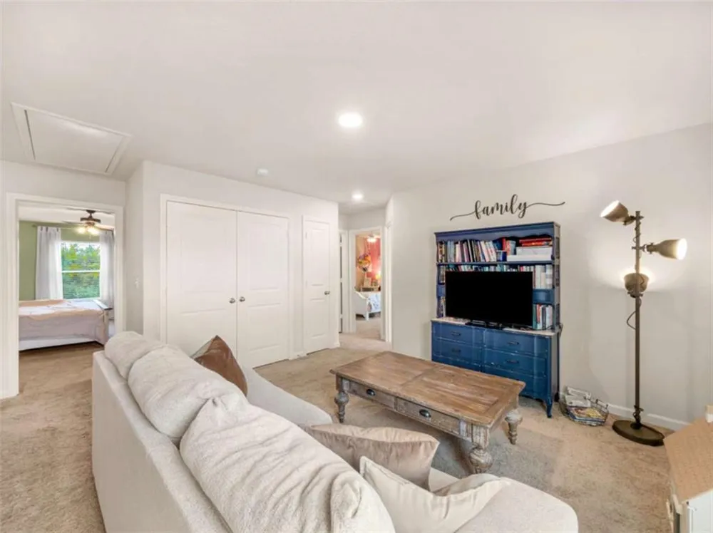 200 Oliver Drive Locust Grove, GA 30248