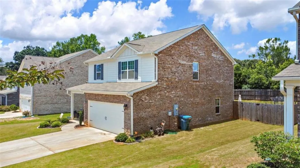 200 Oliver Drive Locust Grove, GA 30248