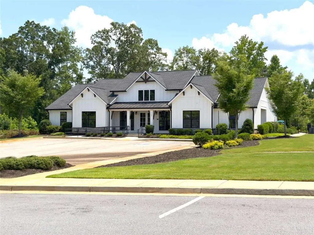 200 Oliver Drive Locust Grove, GA 30248