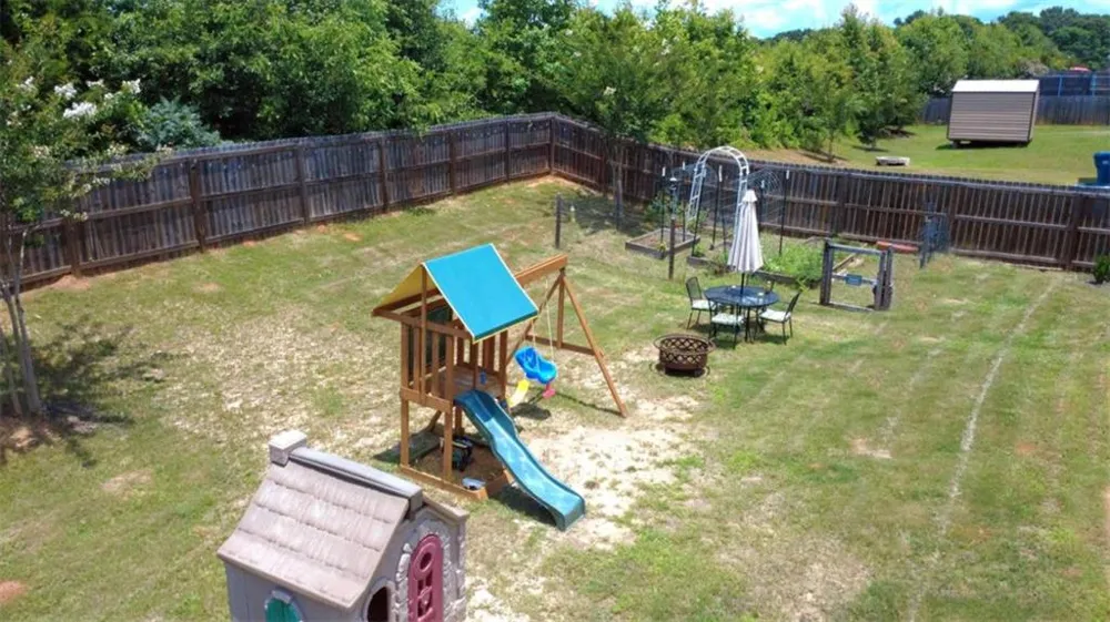200 Oliver Drive Locust Grove, GA 30248
