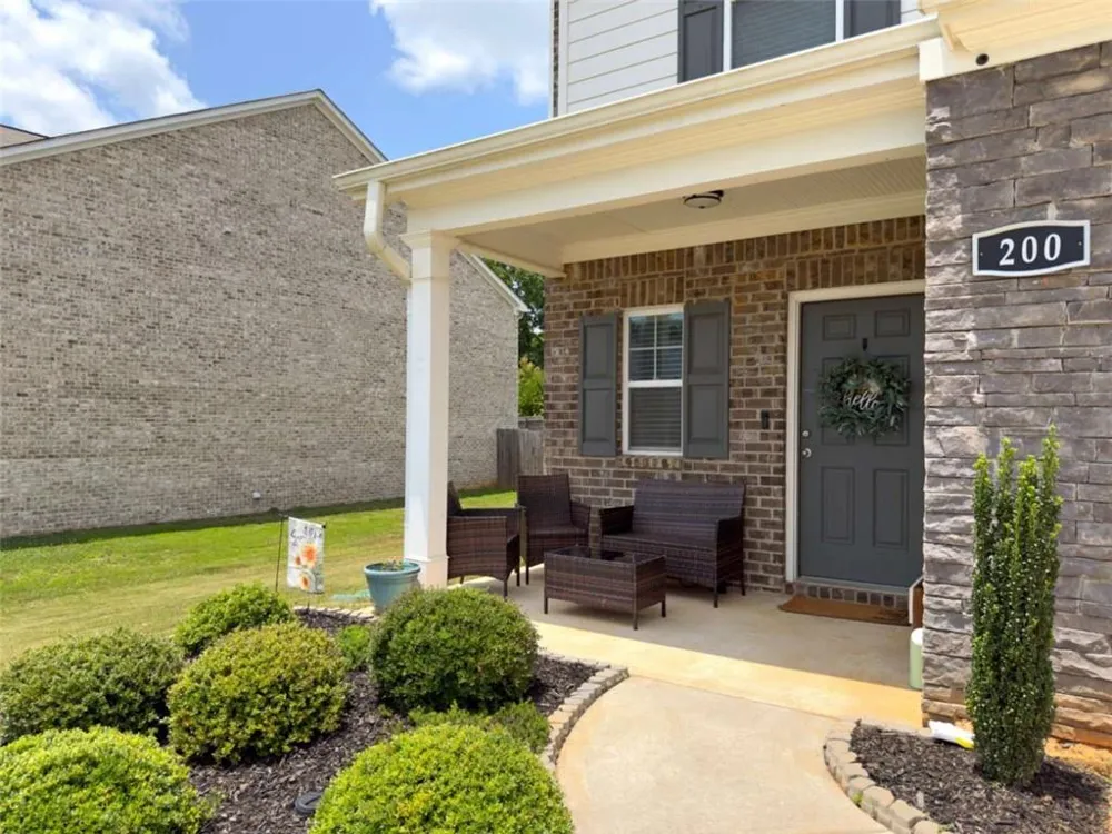 200 Oliver Drive Locust Grove, GA 30248